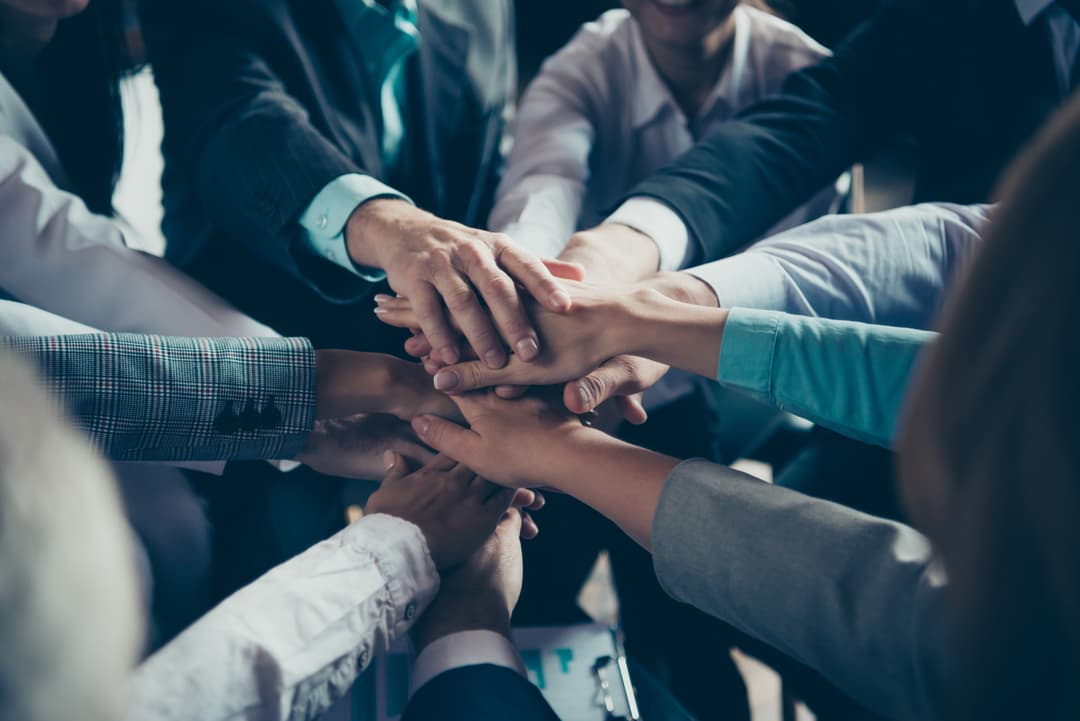 Prywatne spotkania nauczycieli – co może dyrektor?