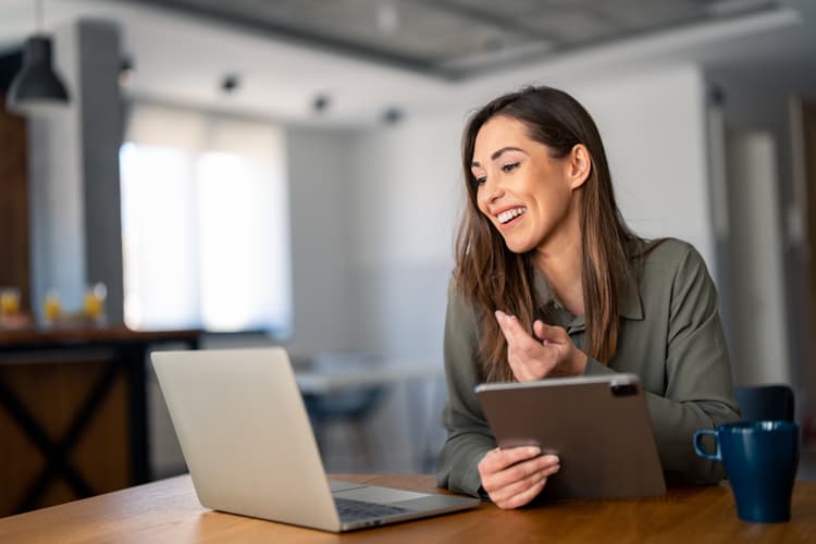 Urlop szkoleniowy nauczyciela przedszkola. Na zdjęciu: nauczyciel