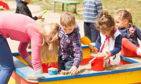   Przedszkole a zatrudnienie pedagoga specjalnego w czasie wakacji